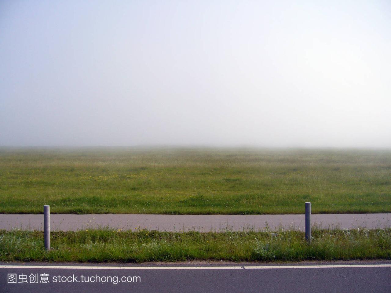 平线,horizon,雾,fog,穿越,across,沥青,asphalt,s