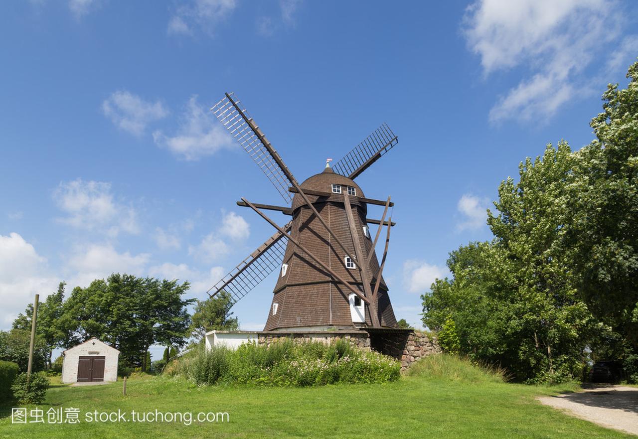 在 Melby,丹麦历史荷兰风格风车