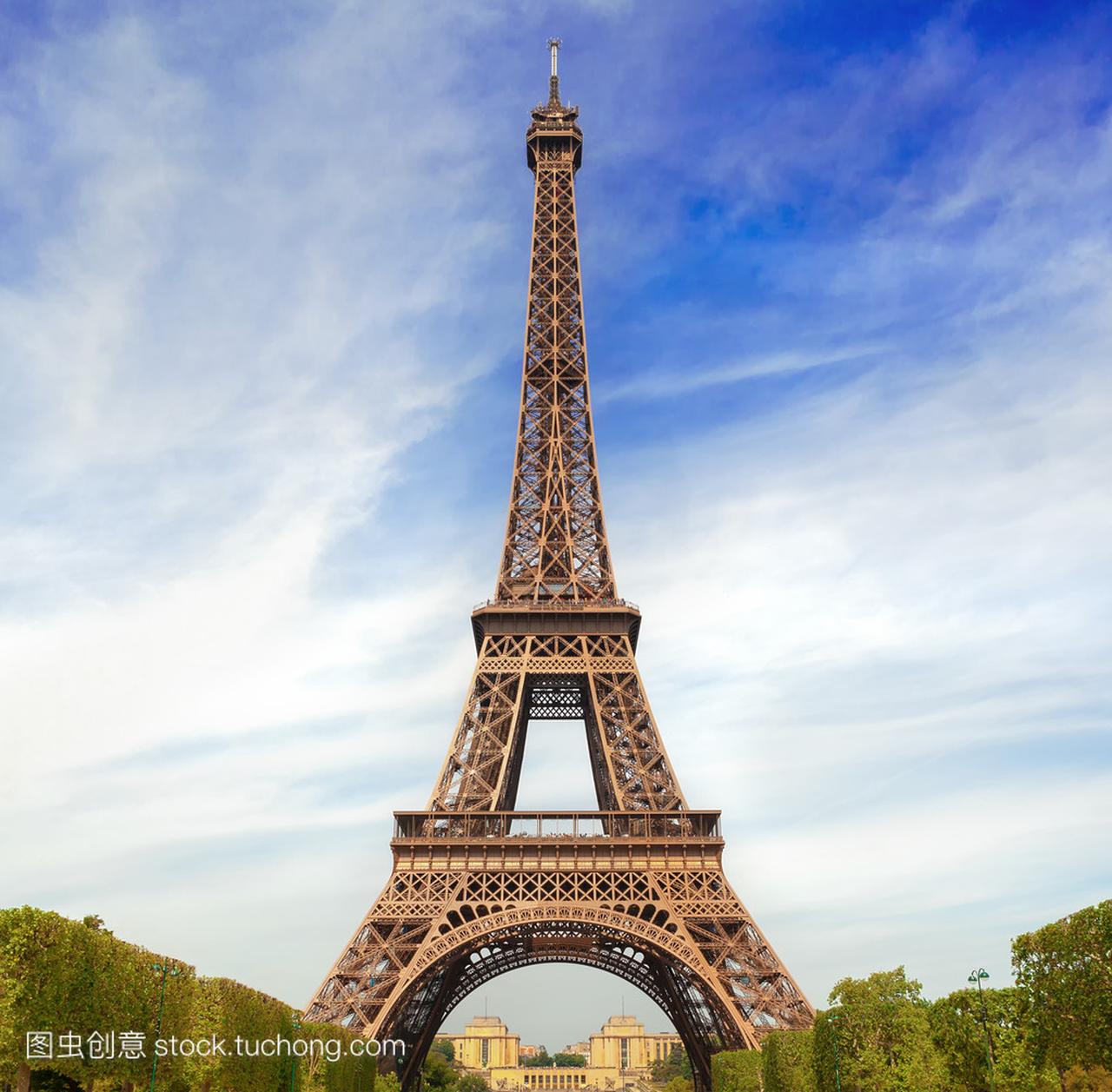 秋季巴黎埃菲尔铁塔