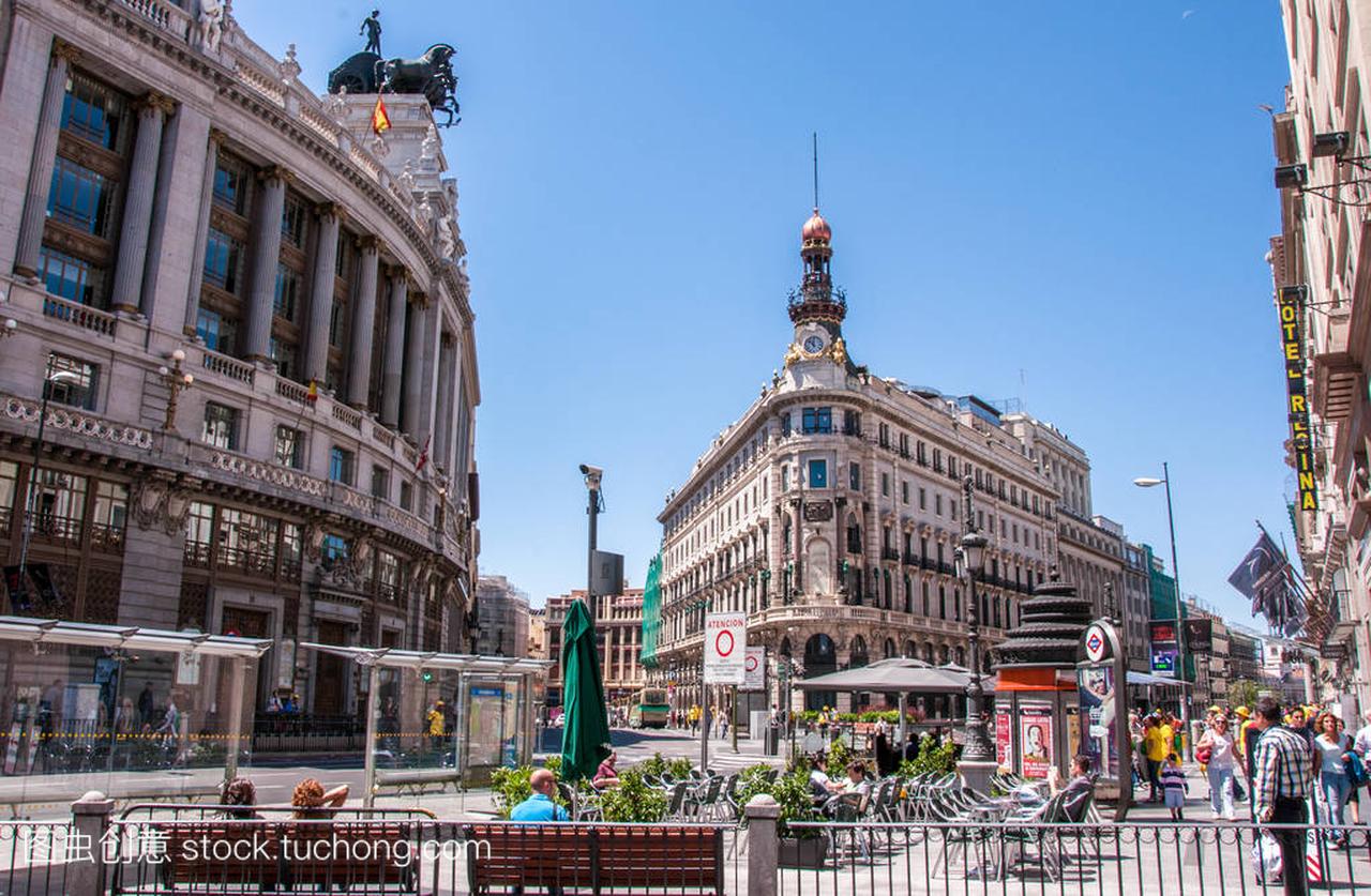 西班牙,马德里-2013 年 6 月 4 日︰ 阿尔卡拉街