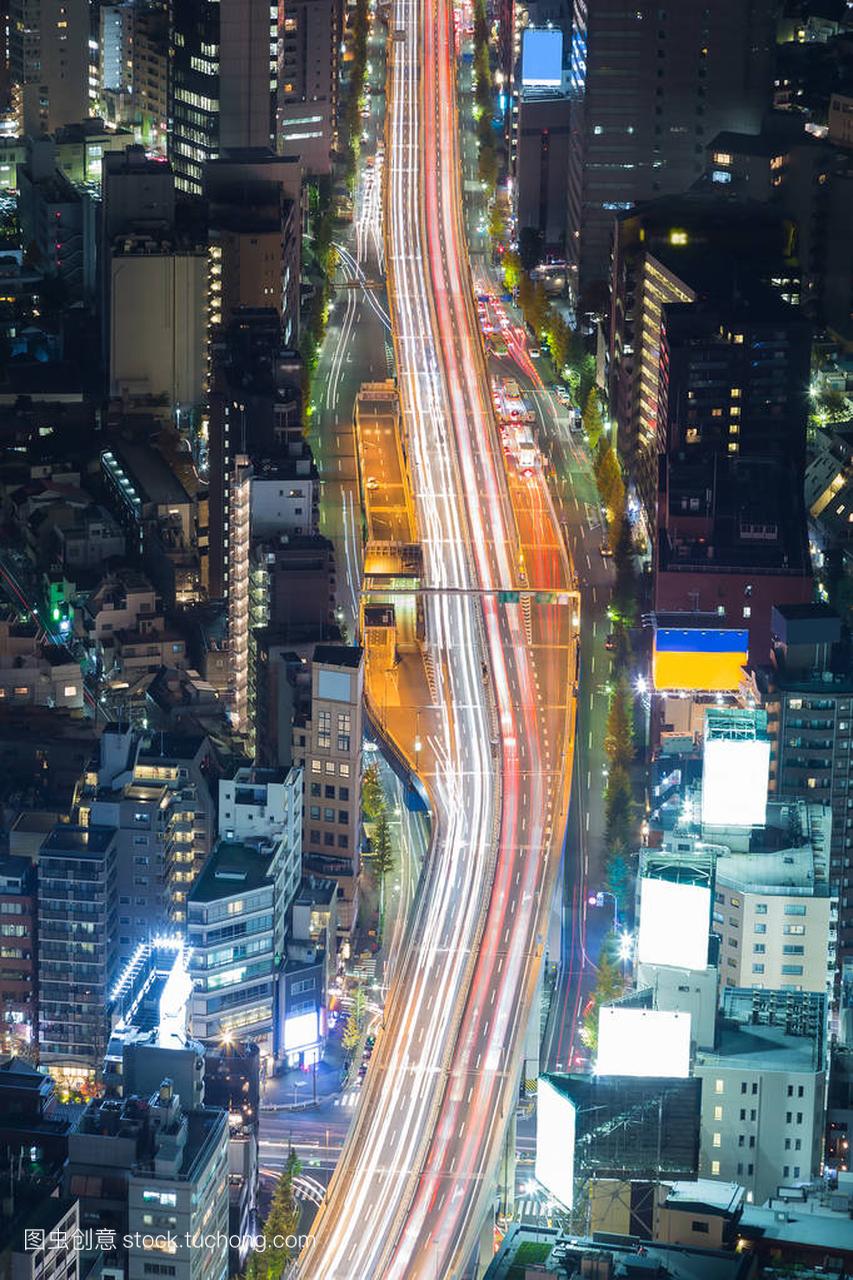 顶视图东京市道路夜景长时间曝光