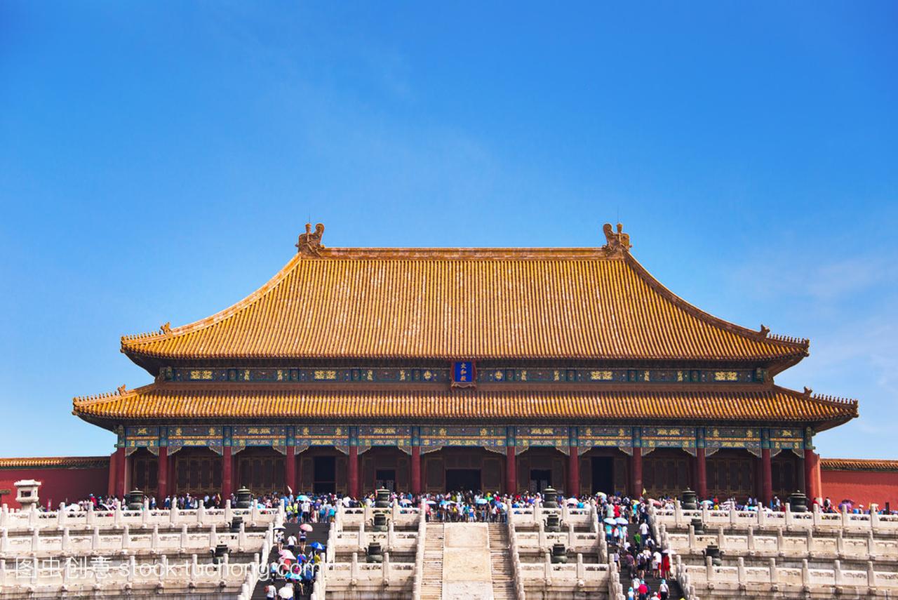 紫禁城是中国通从明朝到清朝末年的皇宫