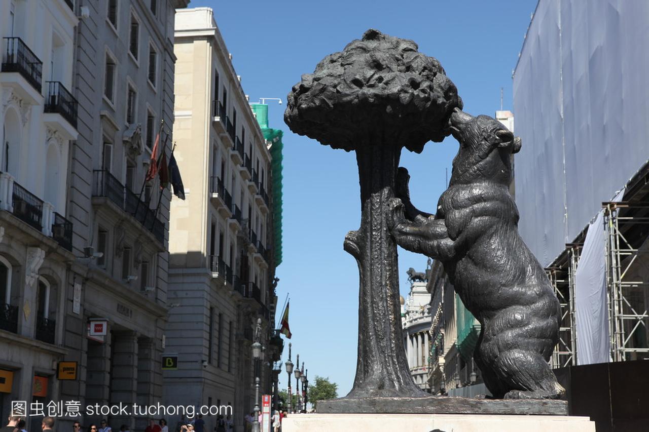 马德里-熊和草莓树,太阳门广场,西班牙的雕像的