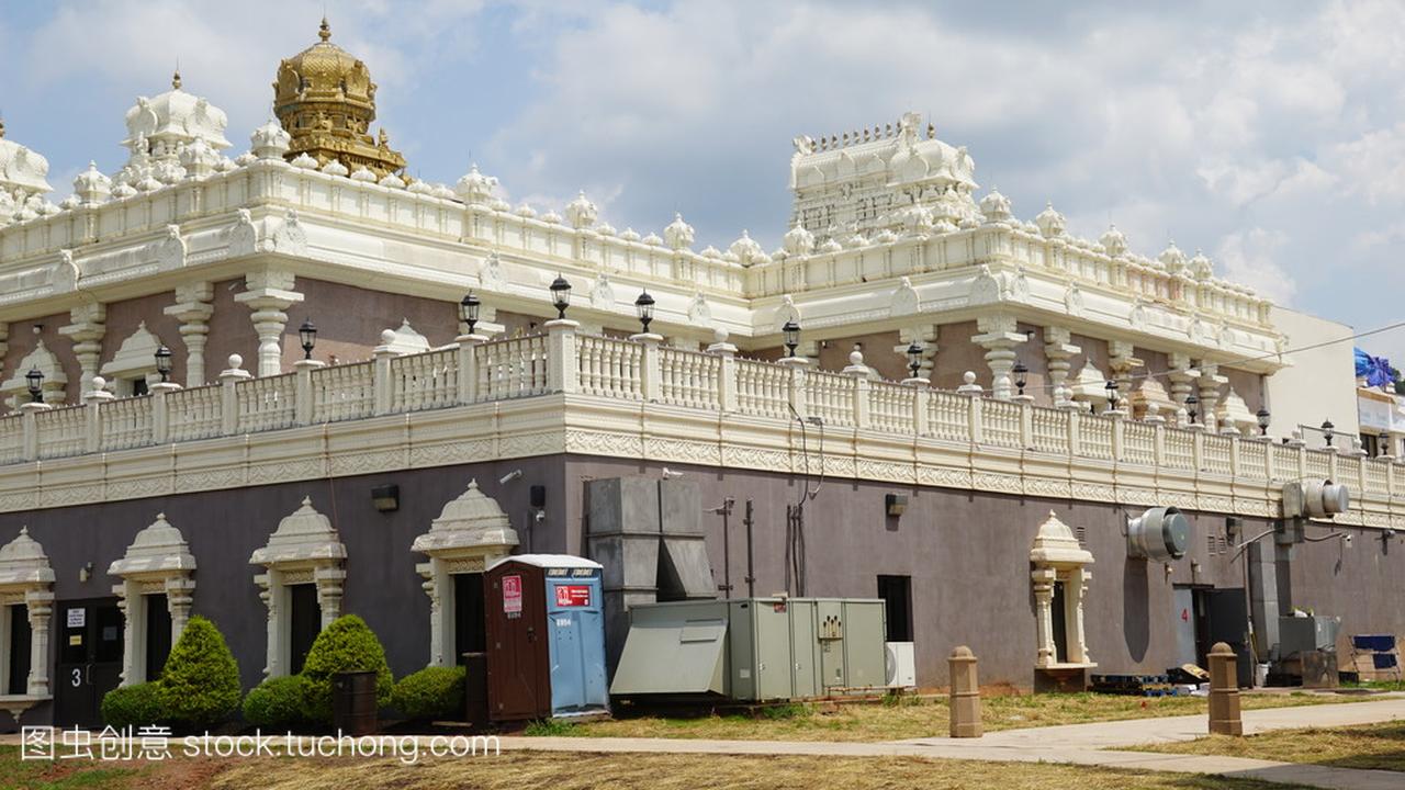 斯里兰卡 Venkateswara 寺在新泽西州的布里奇
