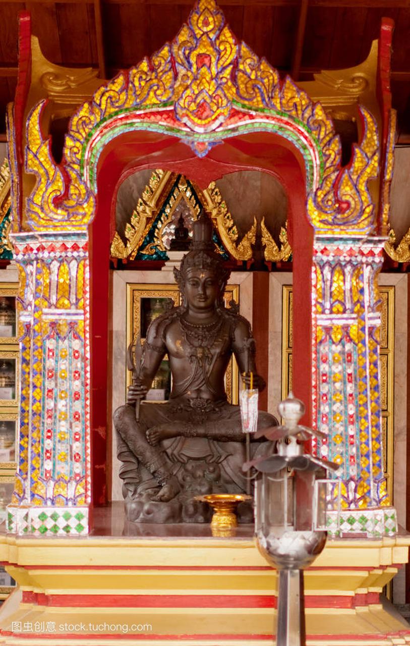 曼谷,泰国-1 月 30 日︰ 雕塑的圣徒在 2012 年 
