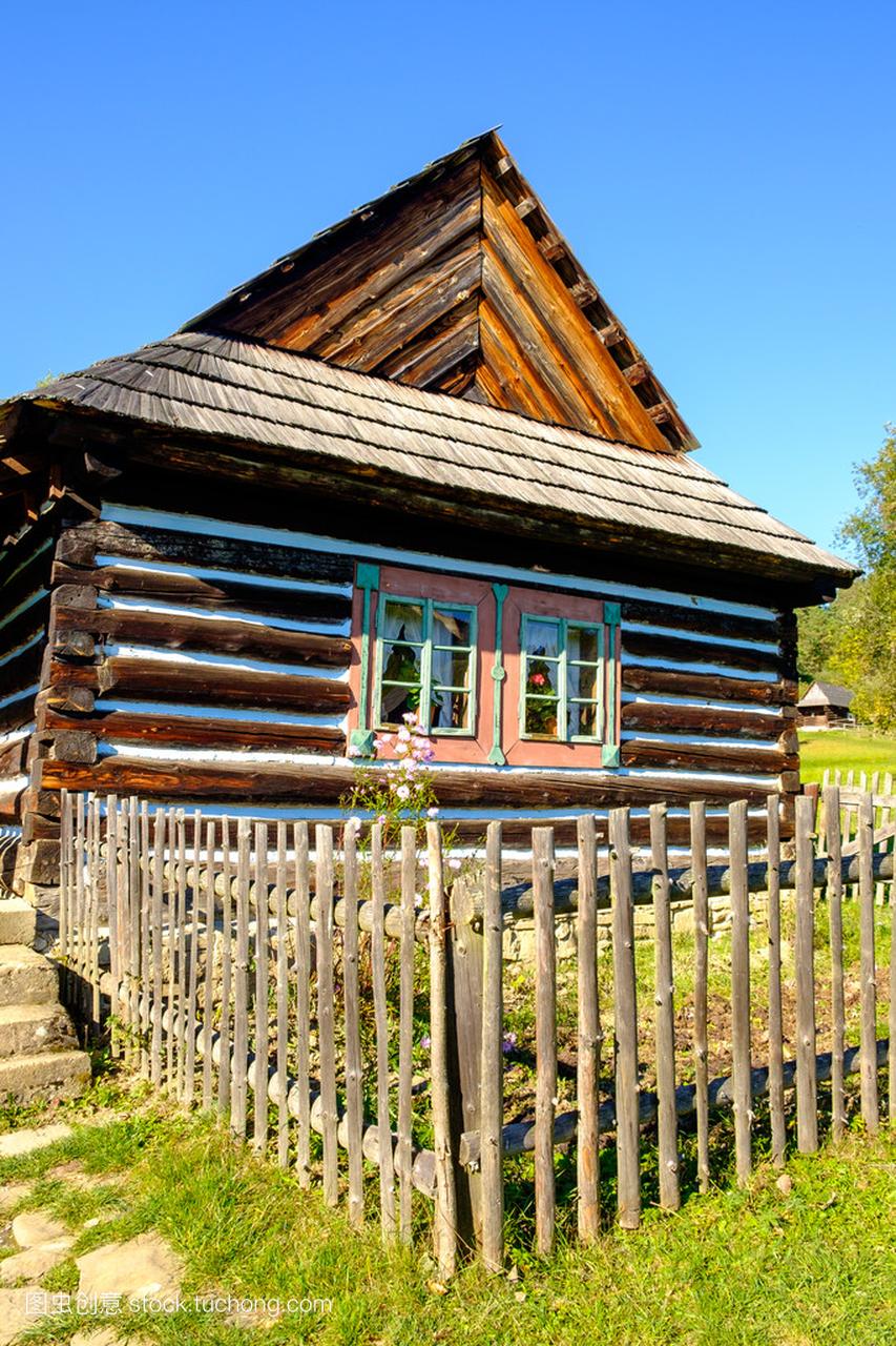 旧传统的木屋里,在斯洛伐克,东部欧元的细节