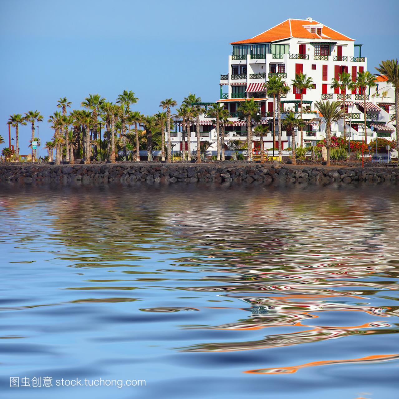 餐厅和豪华酒店,特内里费岛的海滩