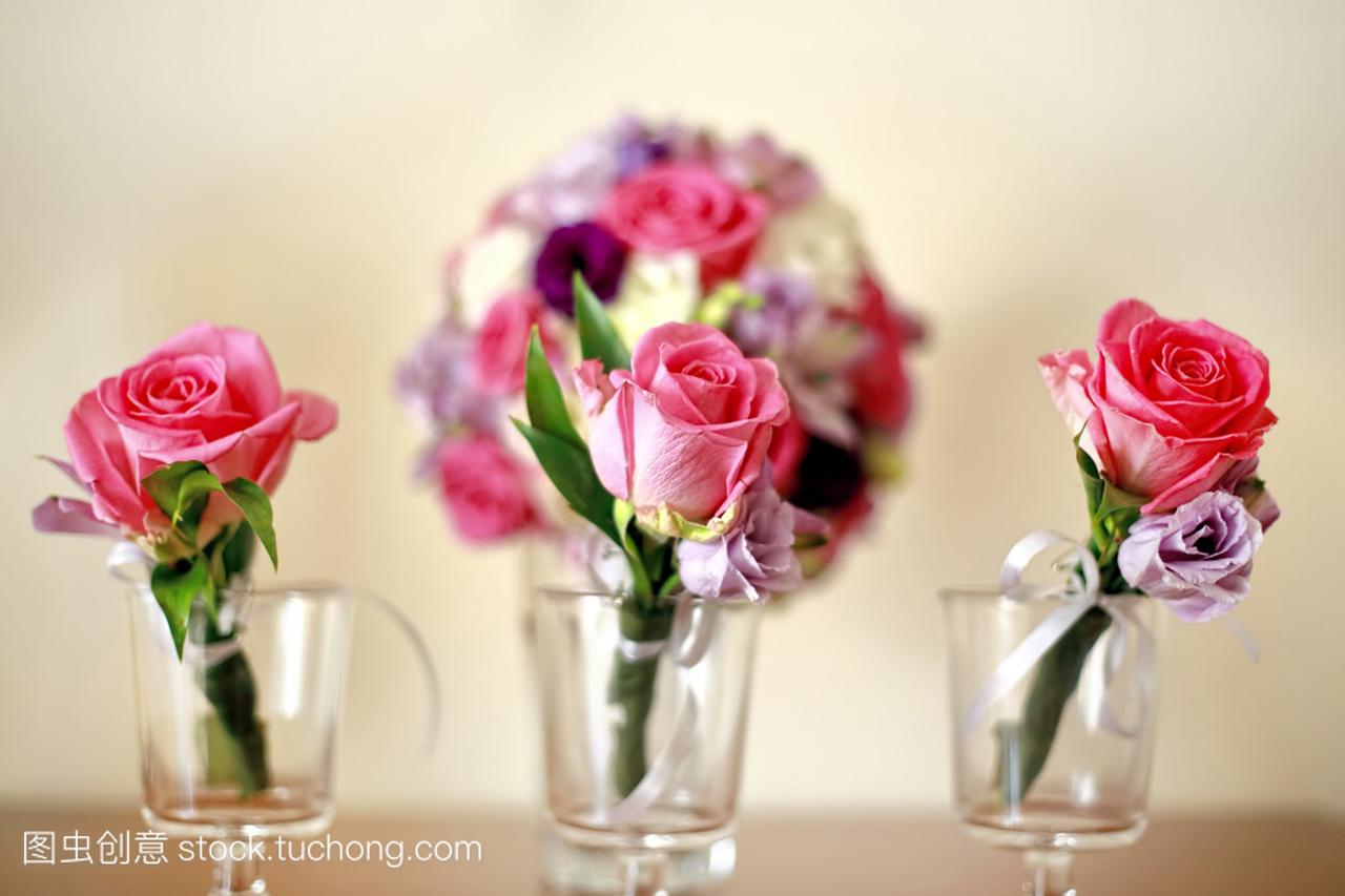 Bouquet and boutonniere of bridegroom 