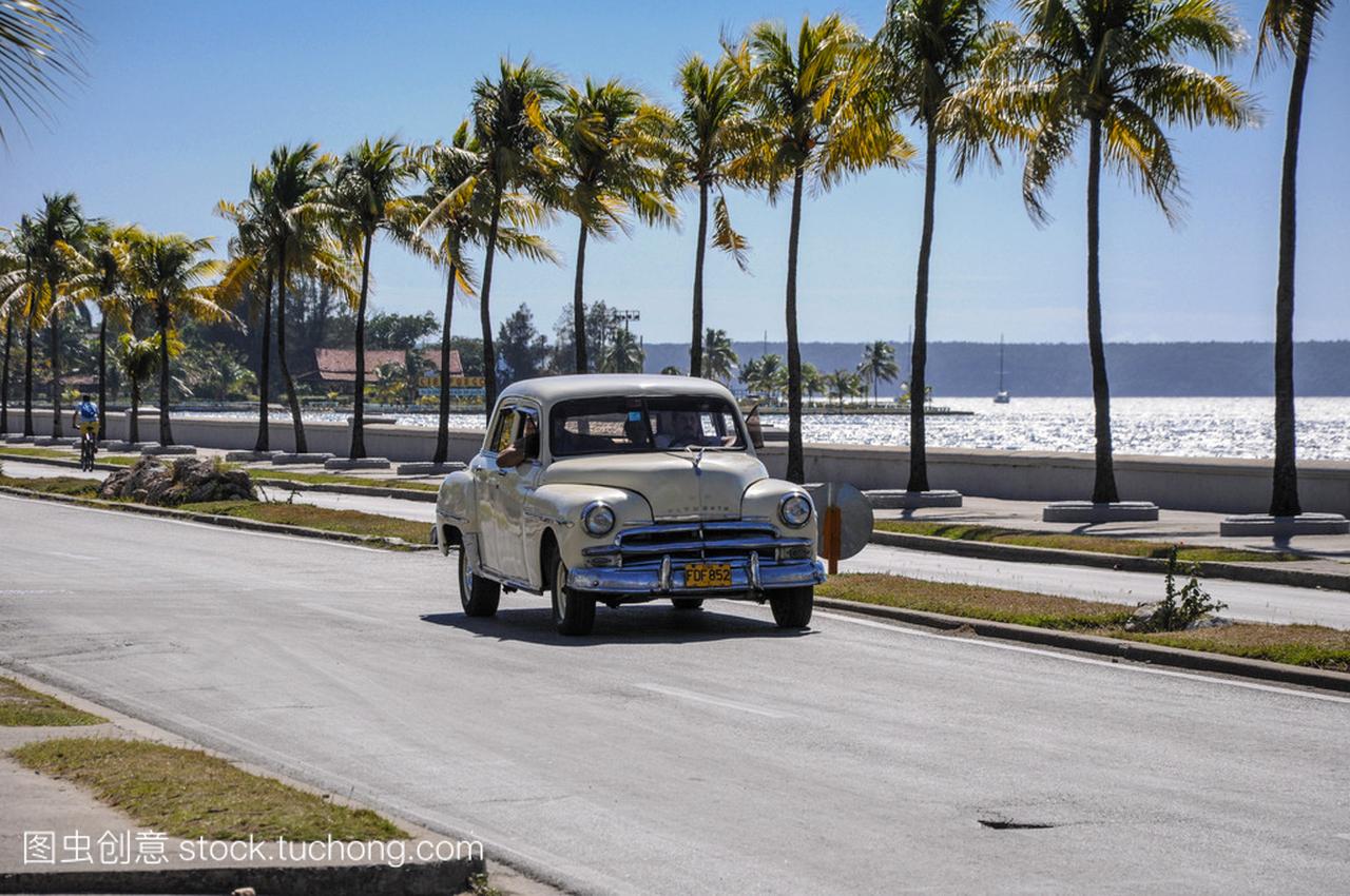 西恩富戈斯,古巴-2013 年 1 月 30 日: 老的经典