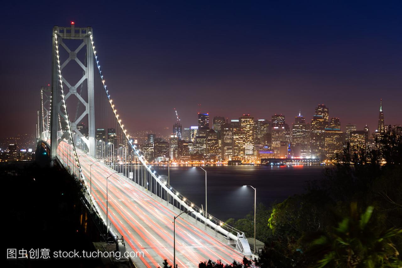 湾跨海大桥高峰时间交通旧金山运输