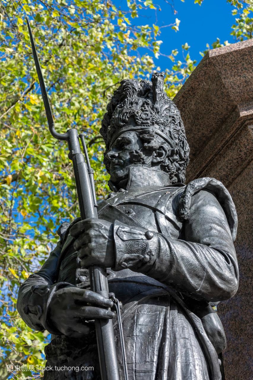 在公爵的惠灵顿纪念碑雕像 42 皇家汉兰达