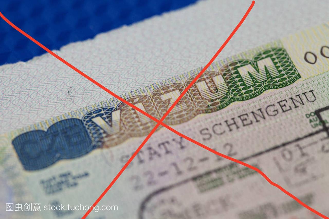 乌克兰公民的免签证入境。对交叉的申根签证办