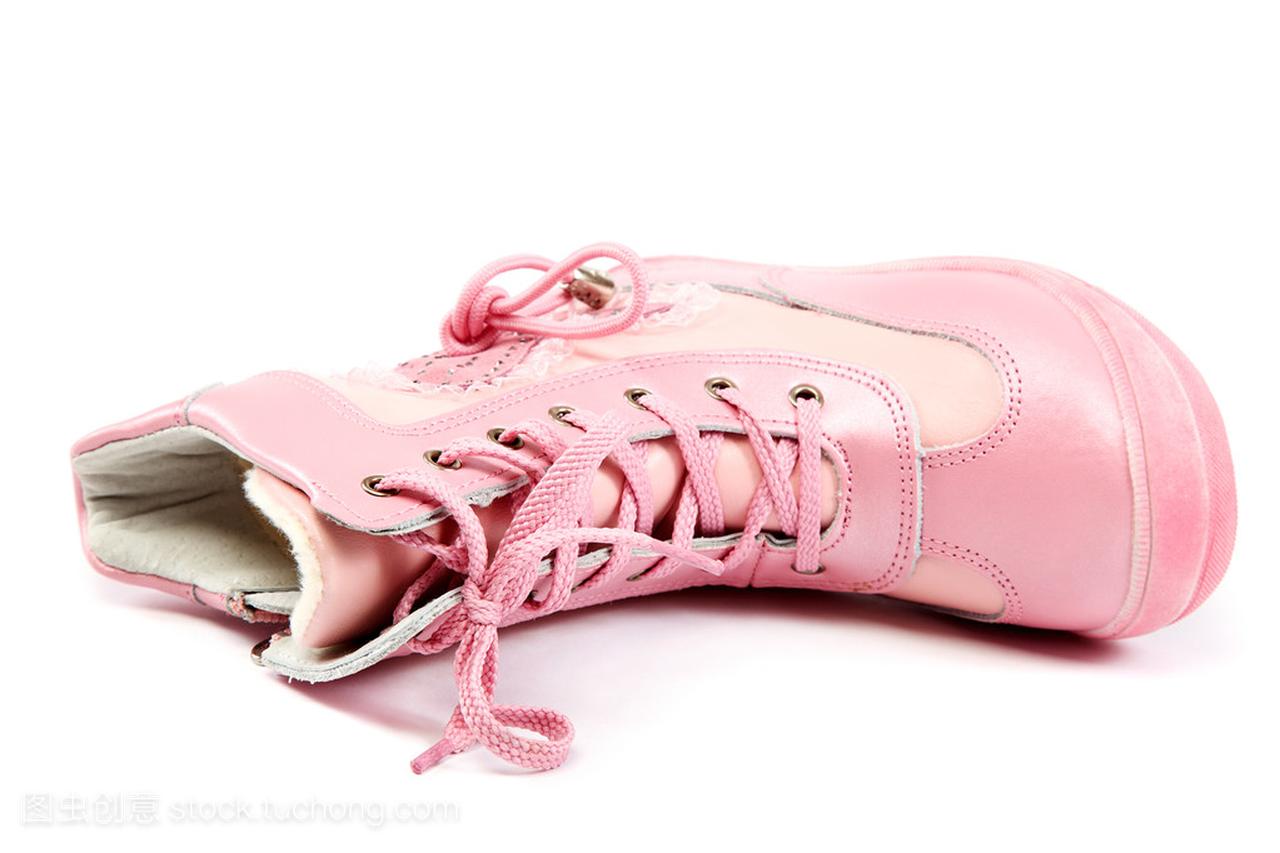现代婴儿粉红鞋