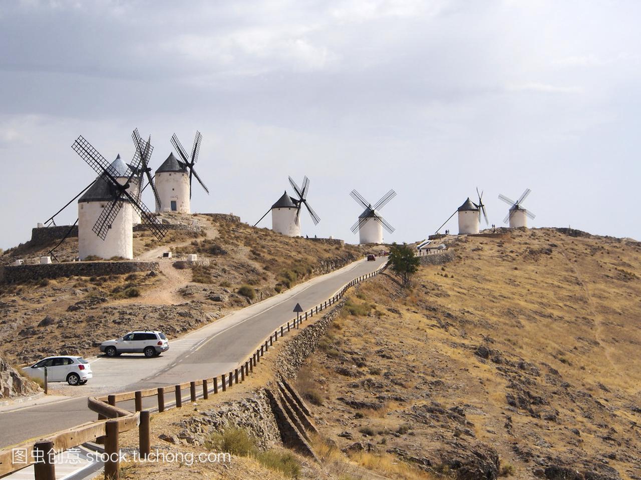 在孔苏埃格拉,托莱多,西班牙著名传统风车