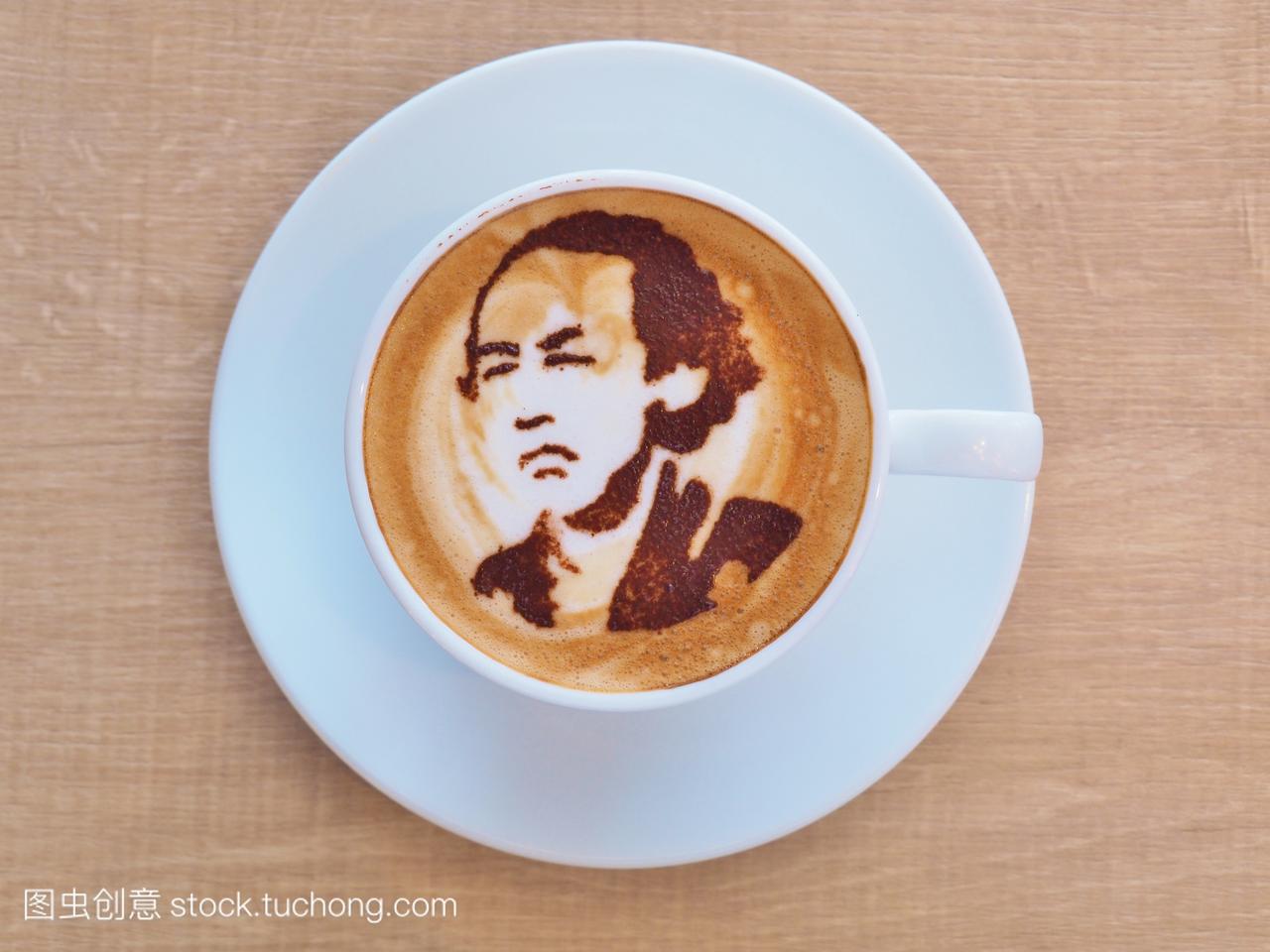坂本龙马绘图杯咖啡拿铁艺术