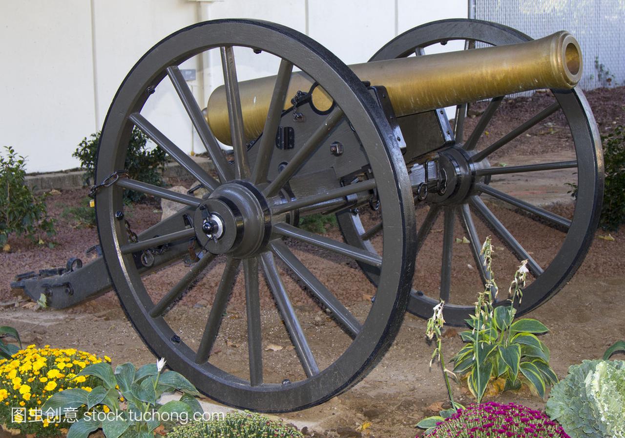 拿破仑8磅炮图片