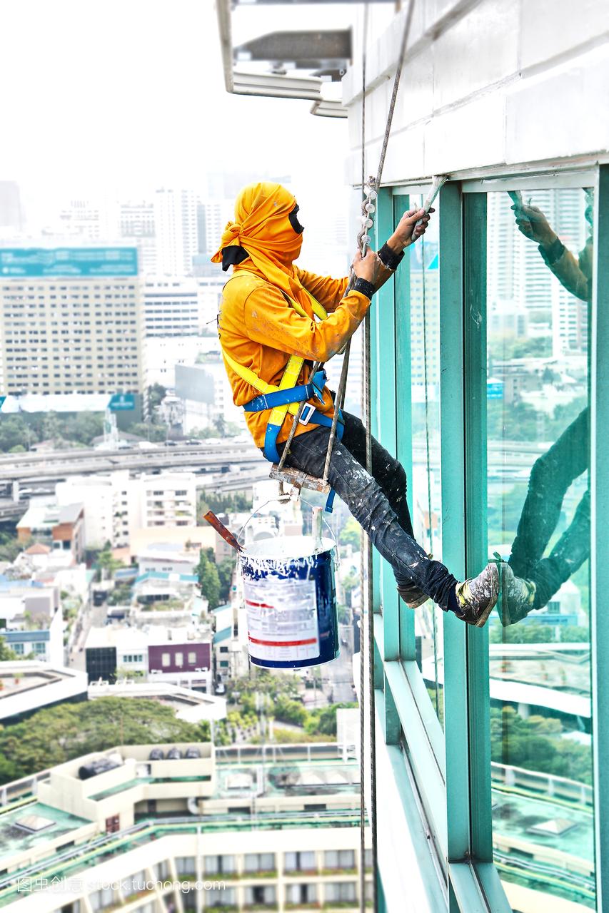 画家高建设公寓户外洒上绳安全肯定在泰国曼谷