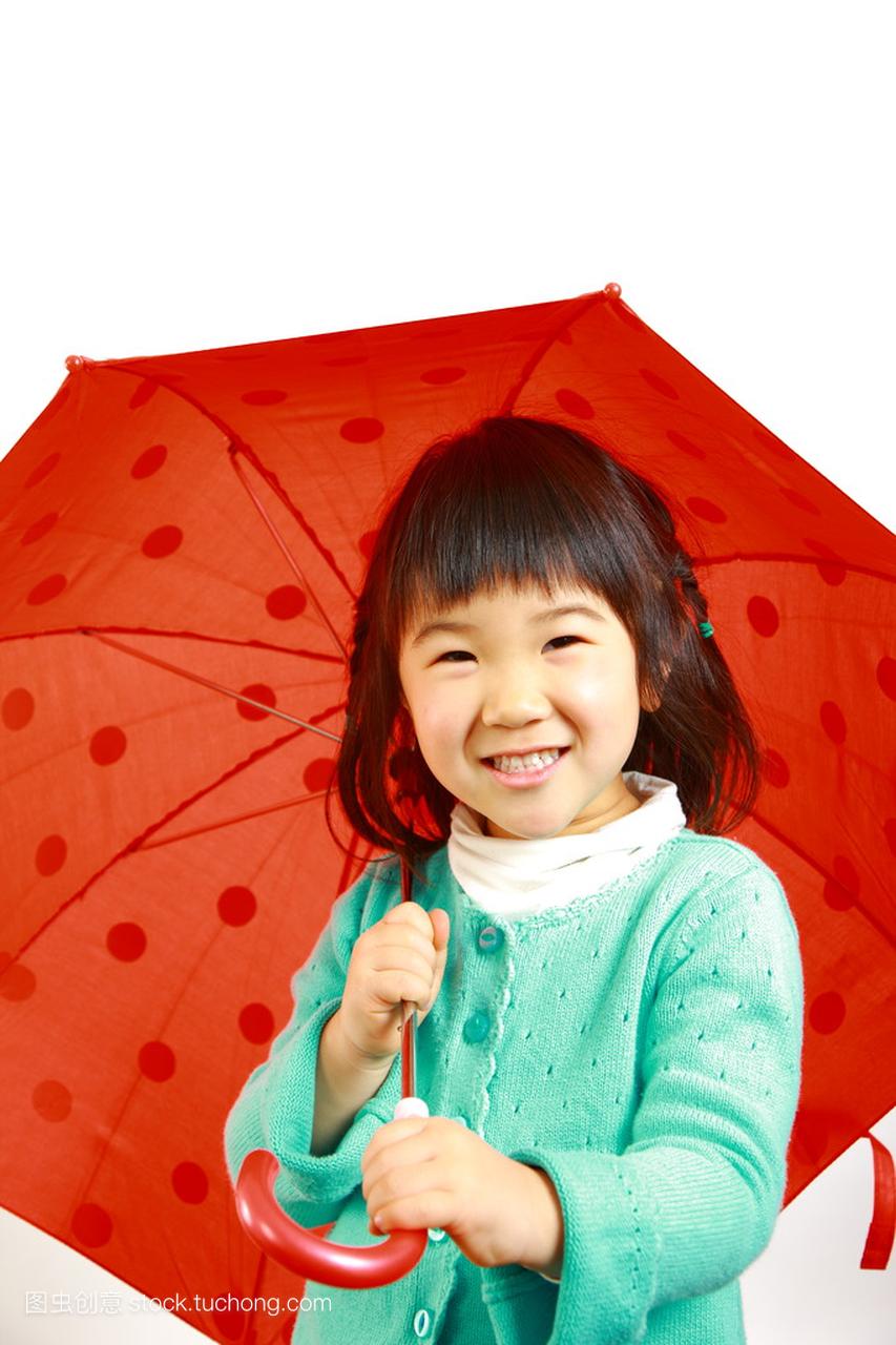 日本小女孩一把雨伞
