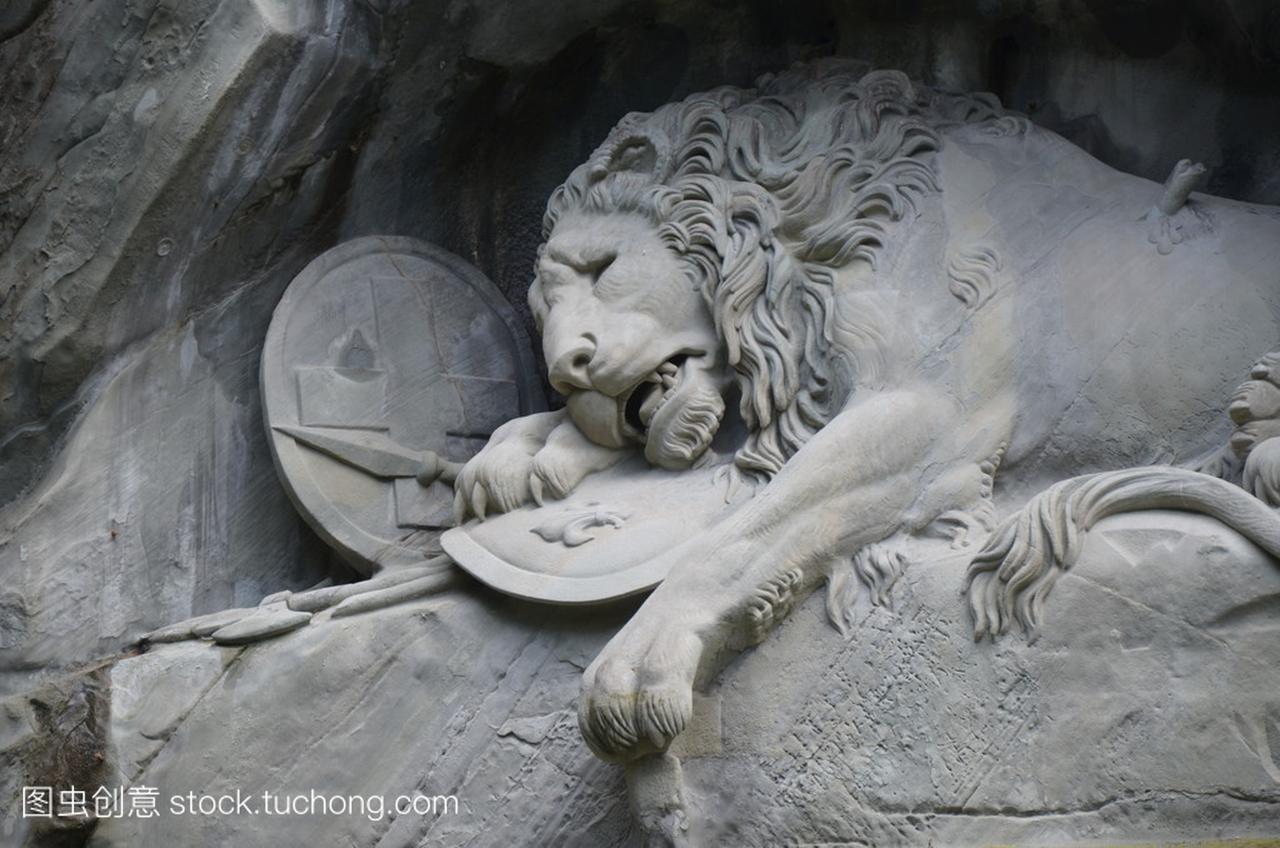 狮子纪念碑或在卢塞恩瑞士卢塞恩狮子