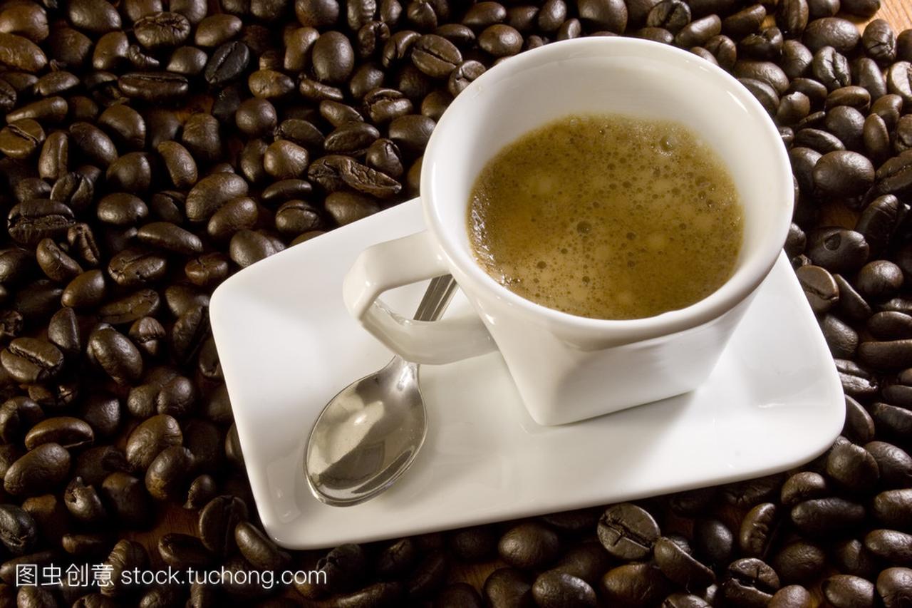 美式咖啡有什么作用，长期喝咖啡有坏处吗？美式咖啡的制作标准 中国咖啡网