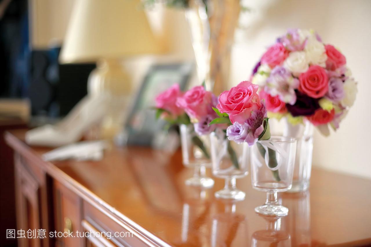 Bouquet and boutonniere of bridegroom 