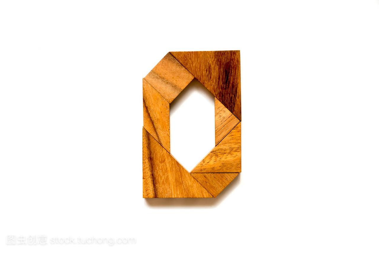 木制七巧板拼图作为英语字母L形白色