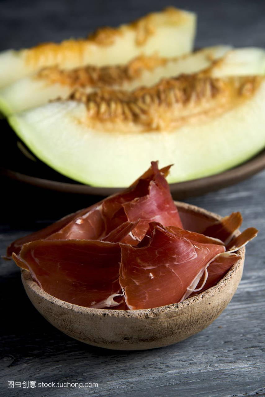 西班牙瓜 con jamon,塞拉诺火腿配甜瓜