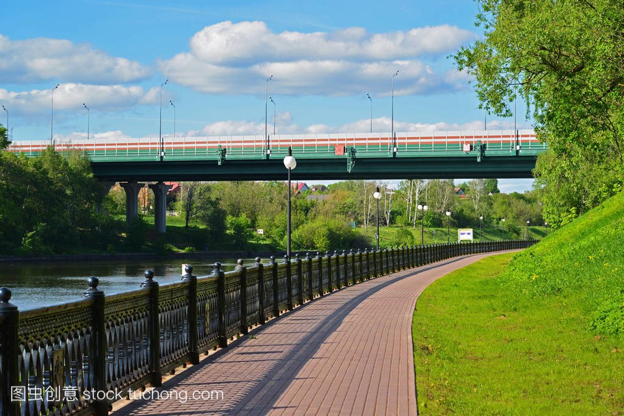 希姆基,俄罗斯莫斯科运河的大堤