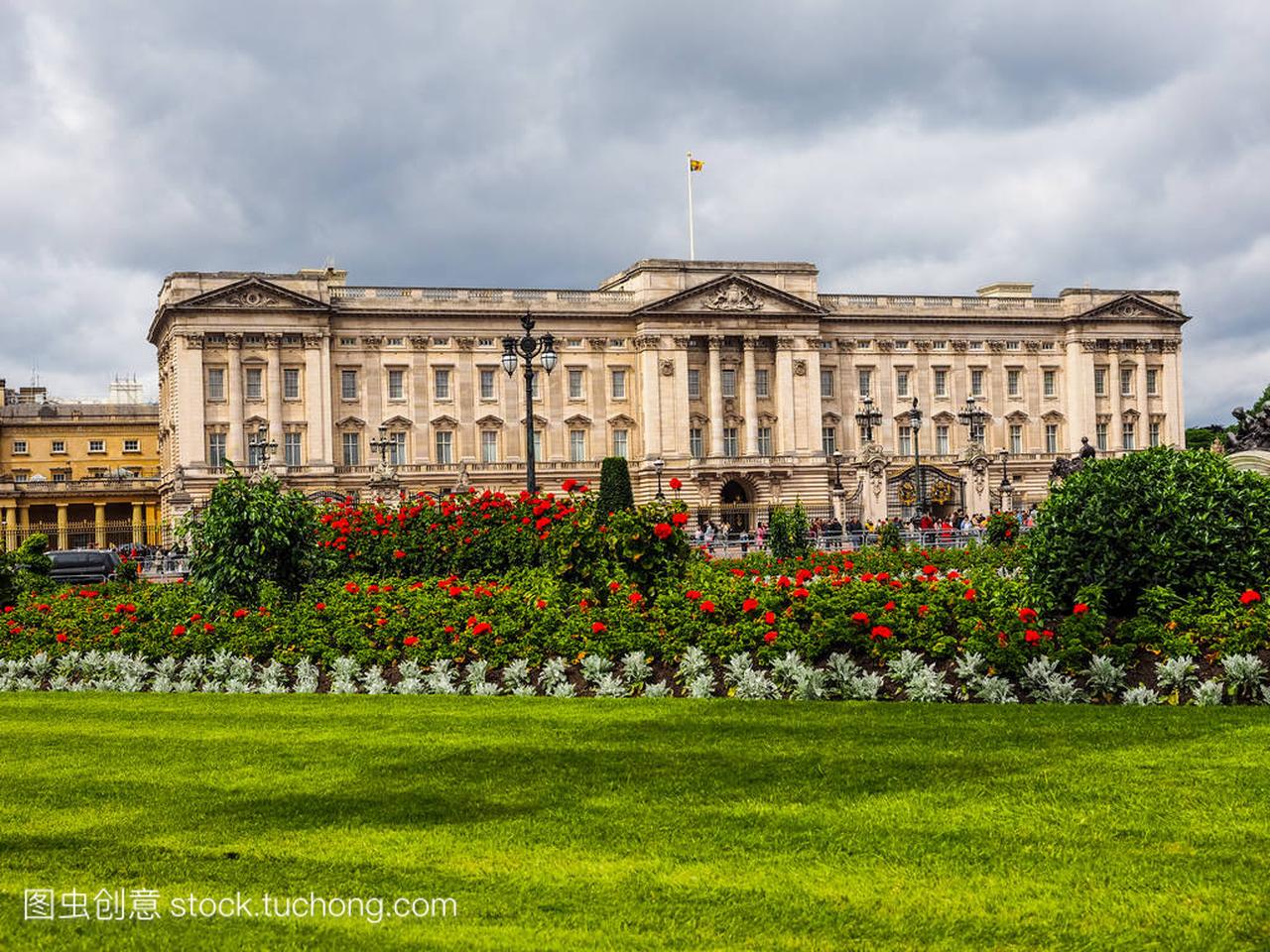 Buckingham Palace in London (hdr)