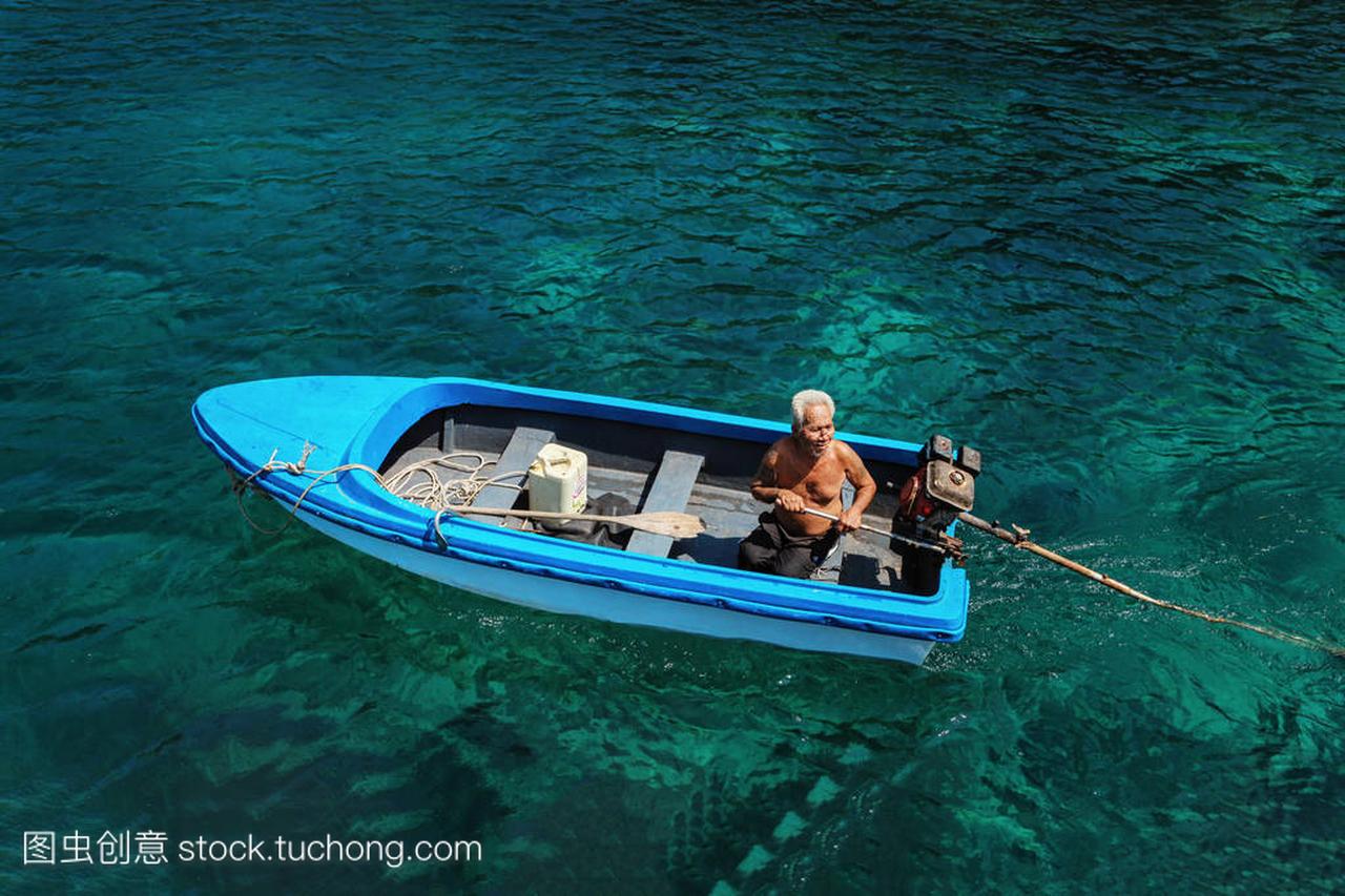 koh 郎 ka 犹太人-9 2014年2月: 老渔夫在小船在