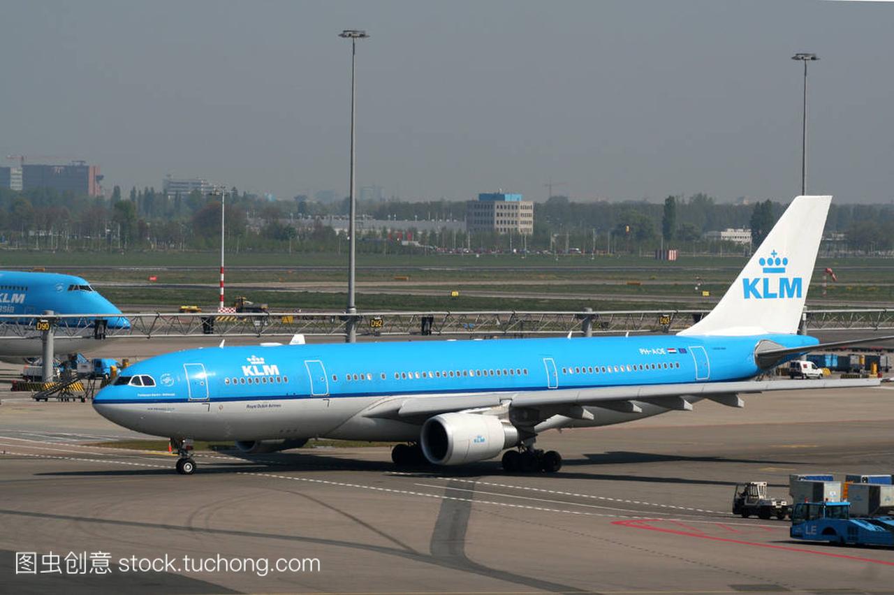 飞机在阿姆斯特丹地区的交通