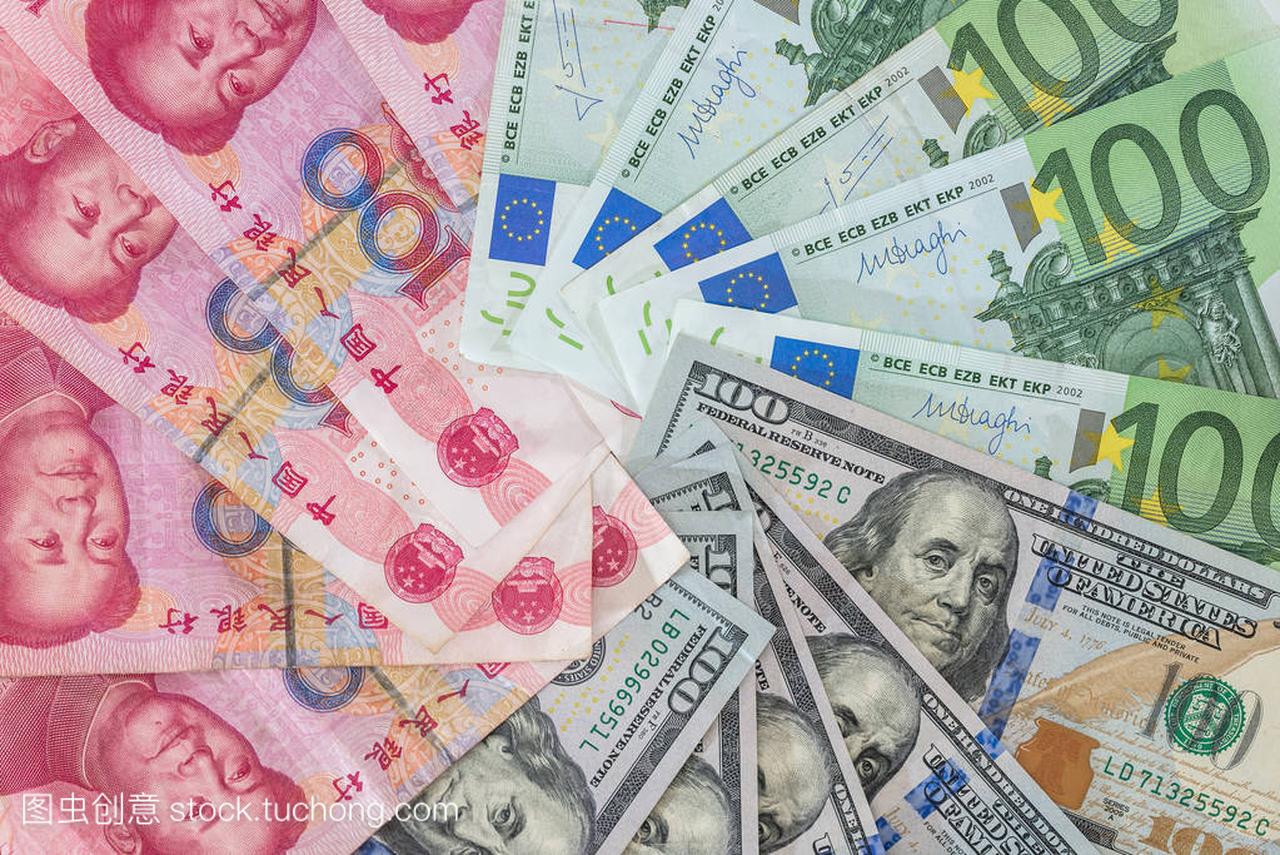美元和欧元, 人民币纸币为背景