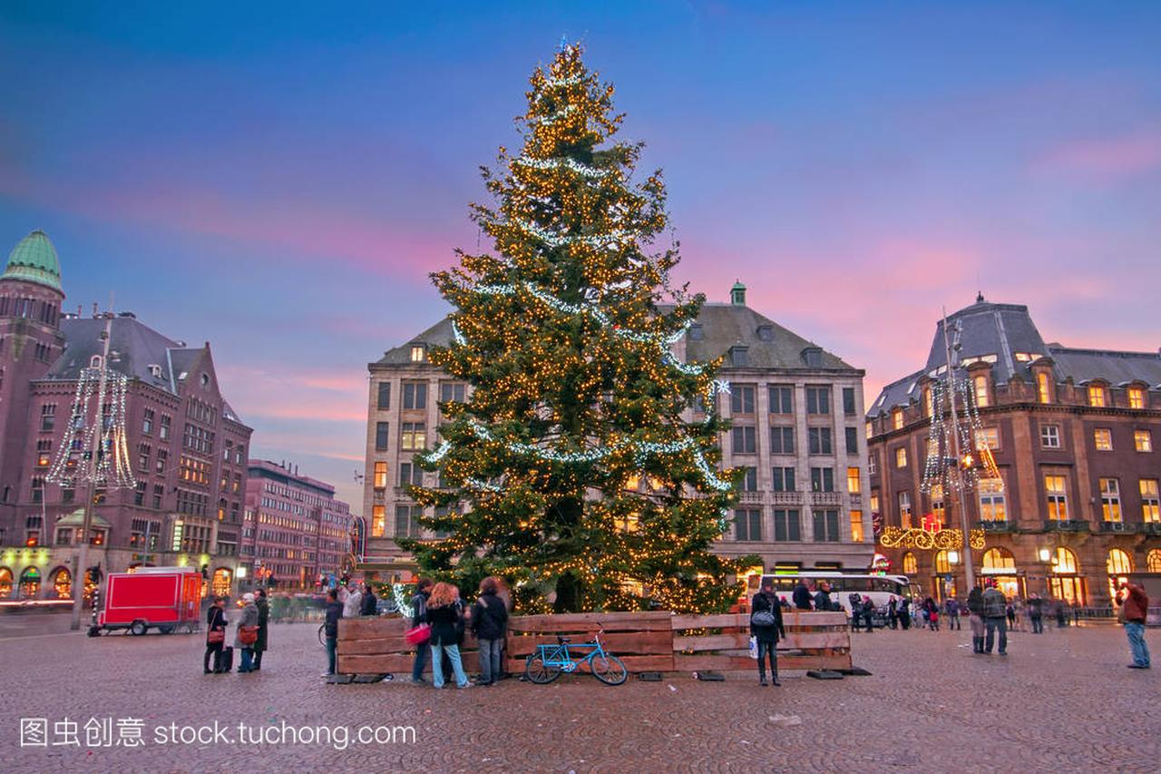 阿姆斯特丹在圣诞节时间在荷兰在日落