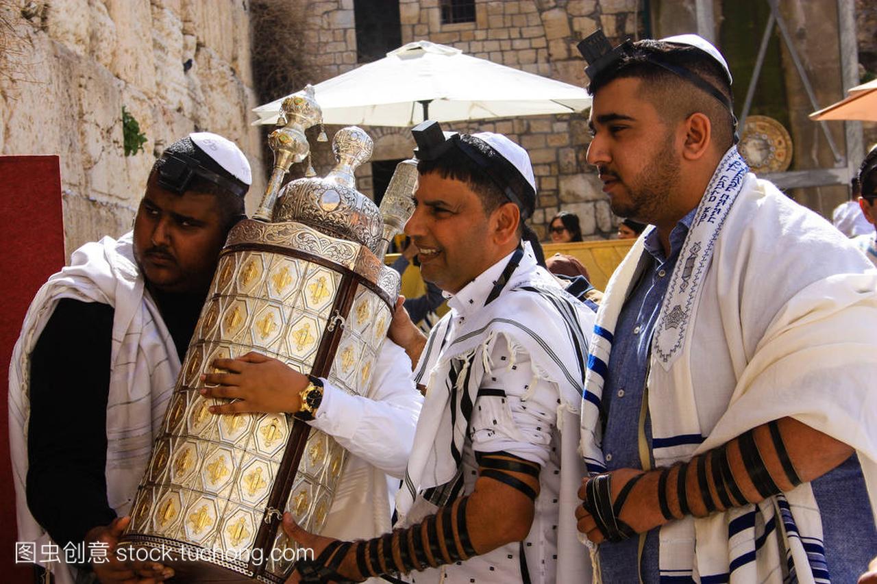耶路撒冷以色列 2月5-2018 宗教仪式与未知数