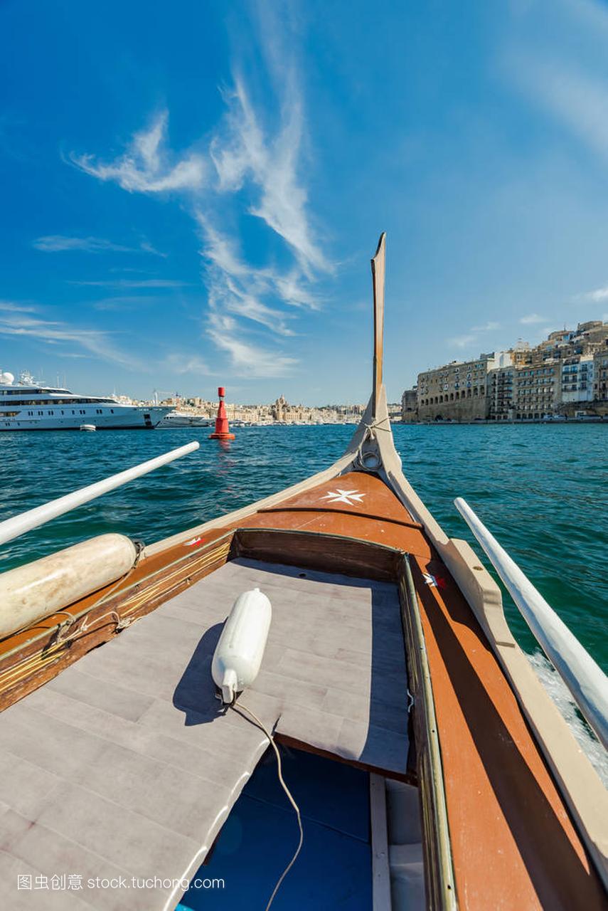 木制传统船, 马耳他旅游胜地