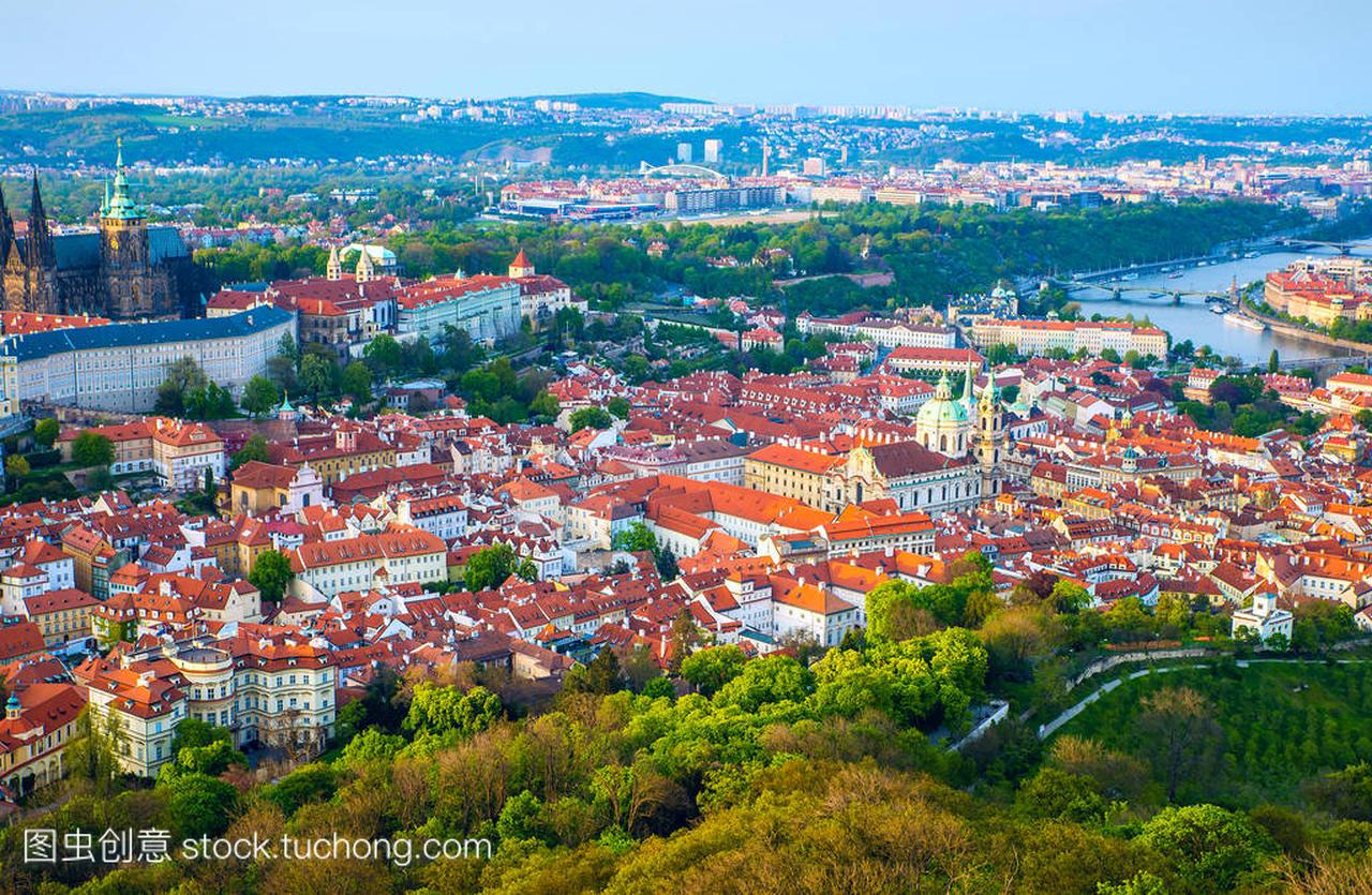 布拉格, 捷克共和国首都, 欧洲国家。历史名胜