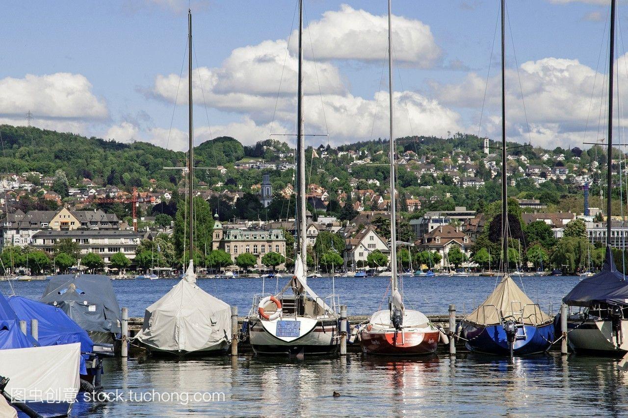 渔船和游艇在苏黎世湖瑞士联邦共和国西欧瑞士