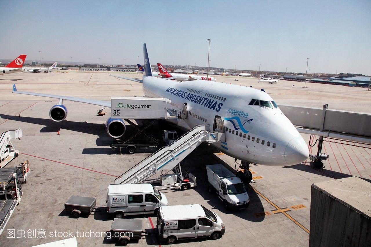 olinias阿根廷航空公司波音747,巴拉哈斯机场4