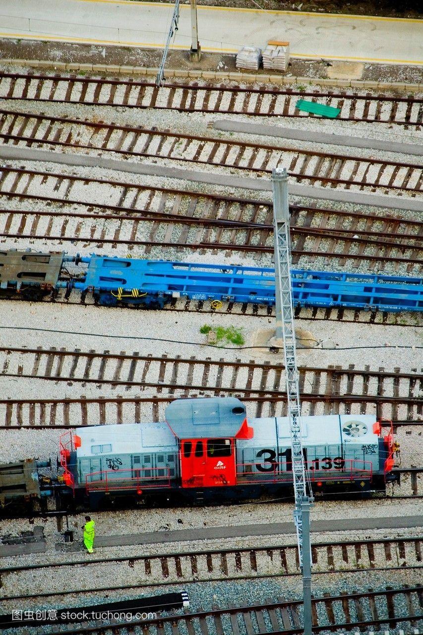 巴塞罗那海港城市西班牙铁路和货运列车