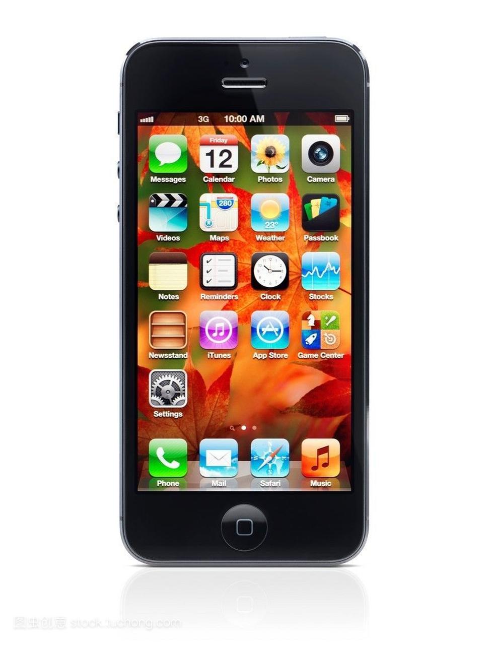 苹果iphone5黑色与桌面图标在秋季主题壁纸上