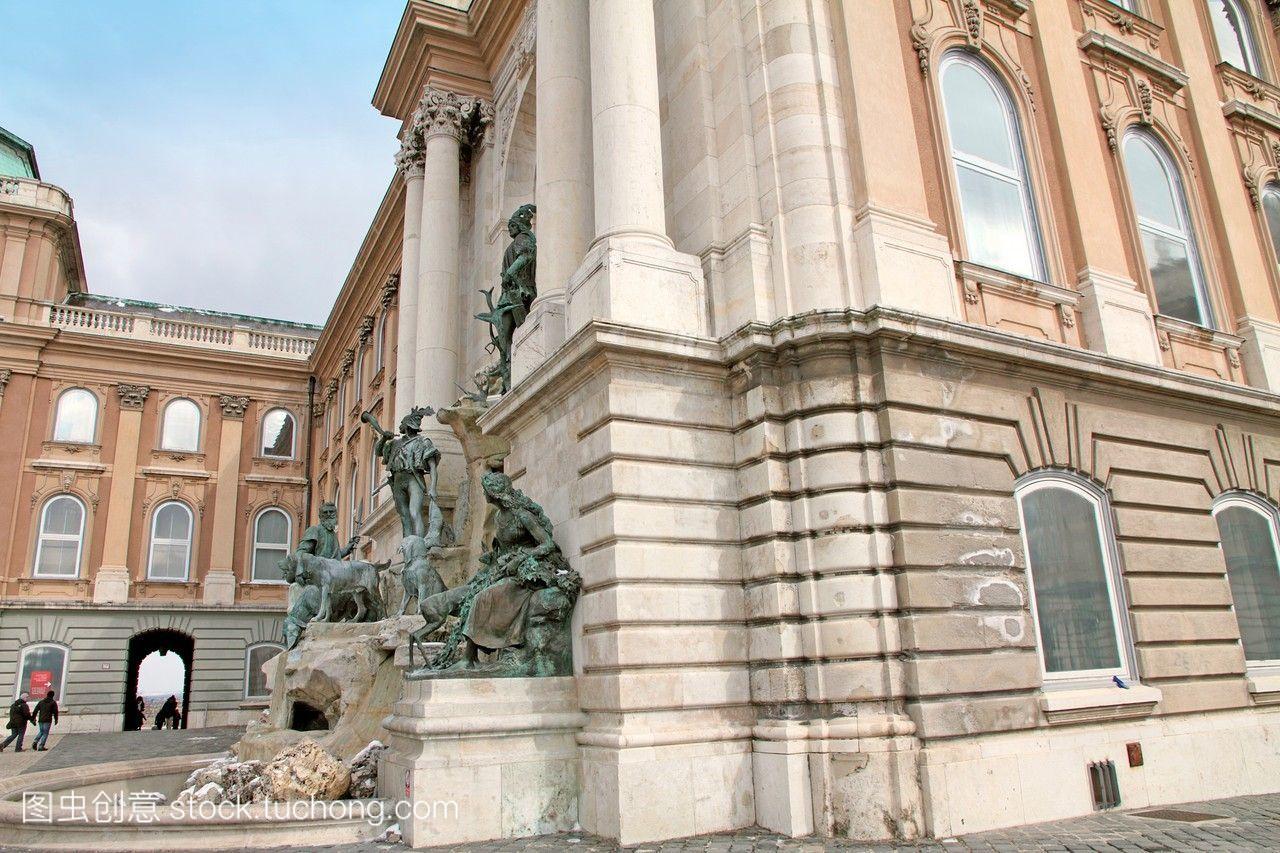 马提亚斯喷泉,匈牙利国家美术馆。匈牙利布达