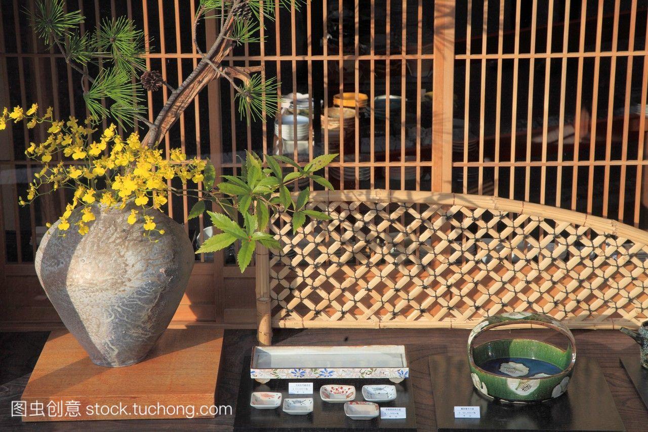 日本;《京都议定书》这个橱窗插花艺术