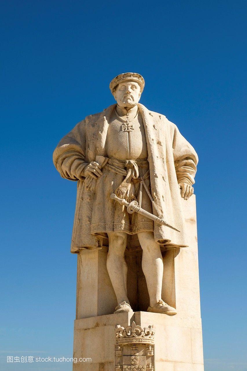 在莱,葡萄牙国王约翰三世的雕像。