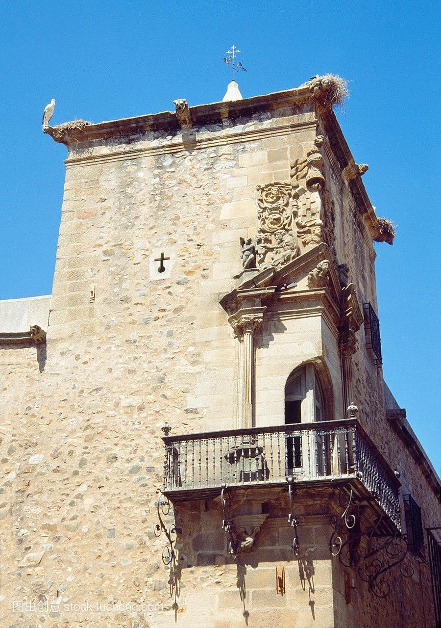 balcony位于and折角。godoycaceres,西班牙,宫
