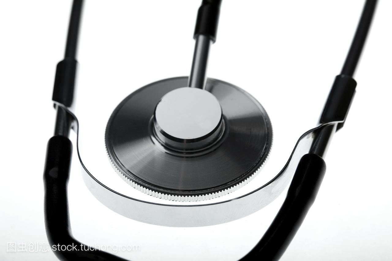 听诊器,用于听声音在身体内最常用于听心脏,肺