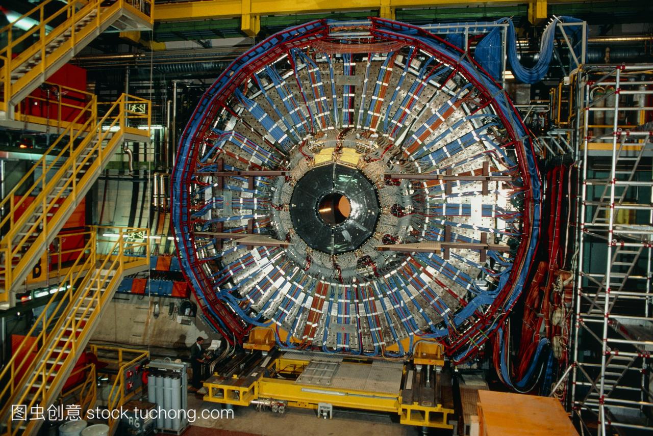 德尔福粒子探测器。位于日内瓦附近的欧洲粒子