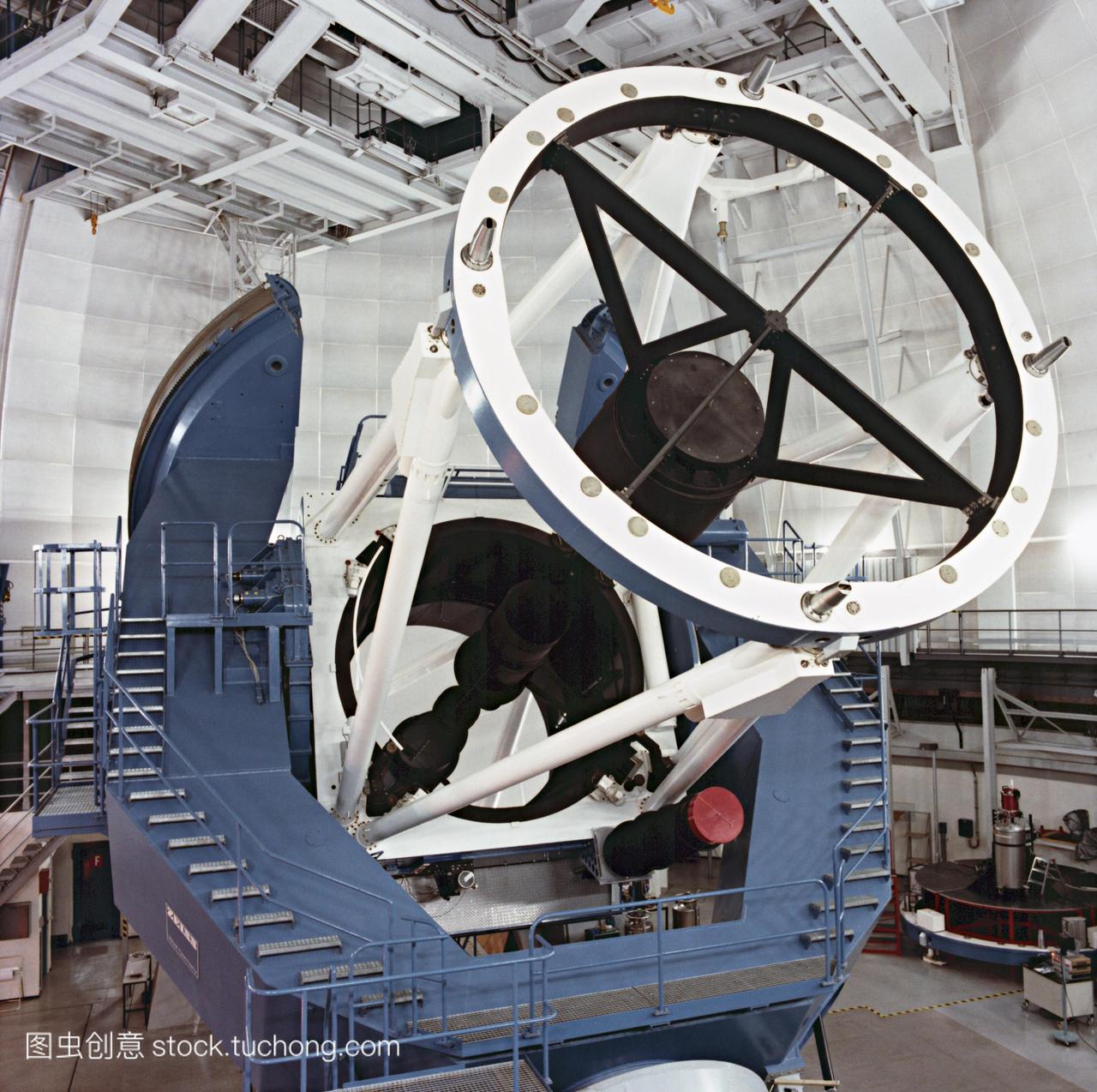光学望远镜。35-metre光学望远镜在阿尔梅里亚