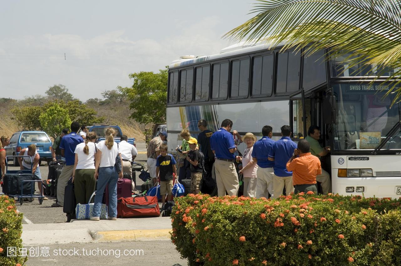 美国游客回家利比里亚机场哥斯达黎加中美洲