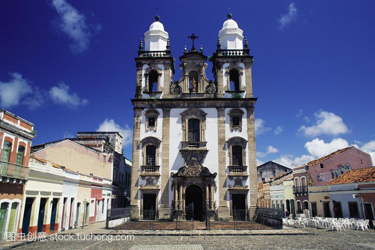 是葡萄牙殖民地巴洛克教会的圣佩德罗·多·克
