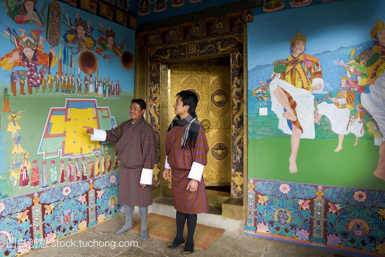 殿上dochu-la通过与不丹的历史壁画puna
